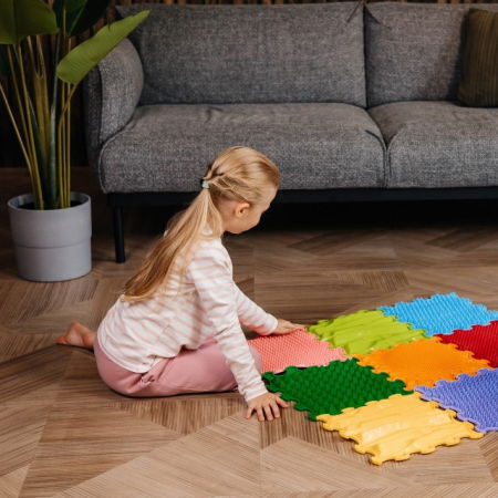 Covoras ortopedic, senzorial, set puzzle, 9 piese cu diferite texturi, Stimulative Rainbow [7]