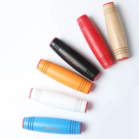 Jucarie antistres Fidget Stick Mokuru din lemn, diverse culori [11]