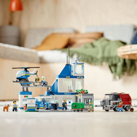 LEGO® City - Sectie de politie (60316), 668 piese [6]
