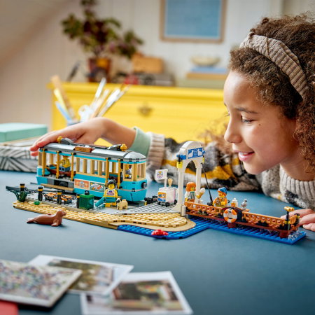 LEGO® City - Tramvai de plaja clasic (60506), 693 piese [3]