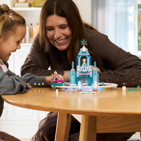 LEGO® Disney - Aventura cu sania pe sine la castelul de gheata al Elsei (43281), 216 piese [3]