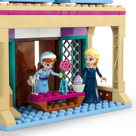  LEGO®  Disney - Castelul Arendelle din Regatul de gheata (43265), 177 piese [3]