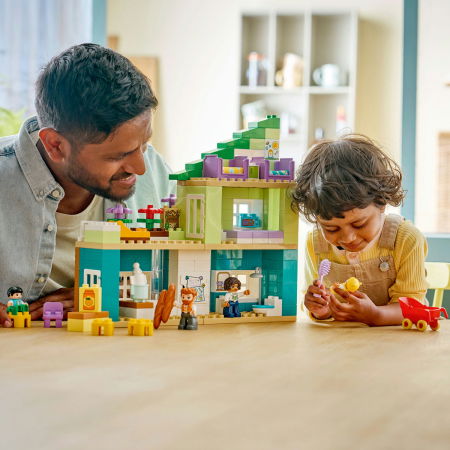 LEGO® DUPLO - Casa moderna de familie 3 in 1, cu figurine (10470), 166 piese [3]