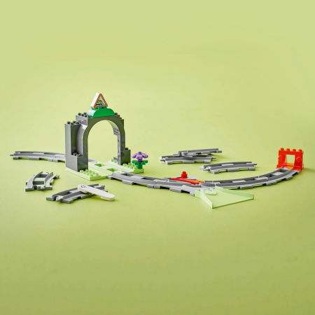  LEGO®  DUPLO - Set de extindere Tunel cu sine de cale ferata (10425), 20 piese [4]