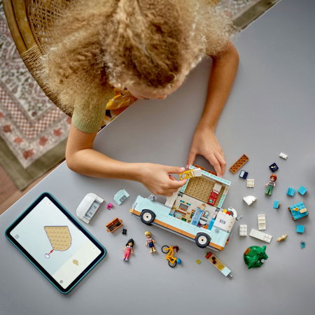  LEGO®  Friends - Aventura in rulota cu prietenii (42663), 778 piese [5]