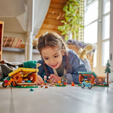  LEGO®  Friends - Cabane in tabara de aventuri (42624), 437 piese [4]