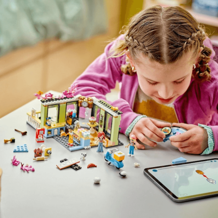 LEGO® Friends - Cafenea din orasul Heartlake (42618), 426 piese [3]