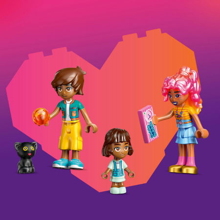LEGO® Friends -  Magazinul de dulciuri din orasul Heartlake (42649), 376 piese [4]