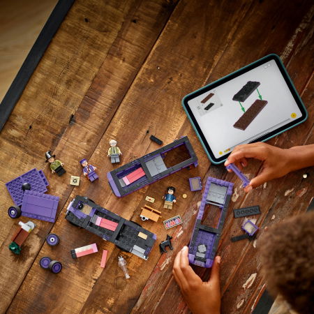  LEGO®  Harry Potter - Aventura cu Knight Bus™ (76446), 499 piese [5]