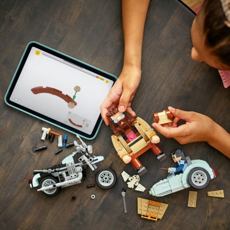  LEGO®  Harry Potter - Hagrid™ si Harry pe motocicleta (76443), 617 piese [5]