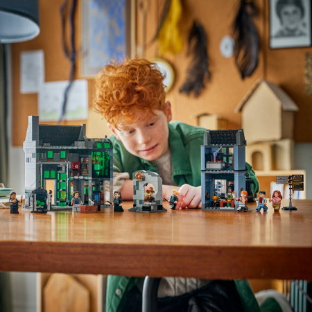 LEGO® Harry Potter - Magazinele de vrajitorii de pe Aleea Nocturna (76471), 788 piese [3]