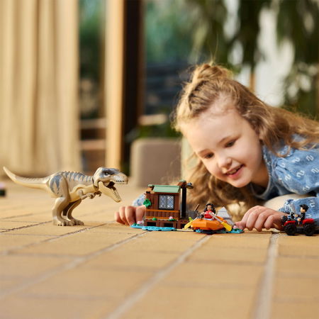 LEGO® Jurassic World - Evadare pe rau din calea unui T. rex (76975), 199 piese [3]