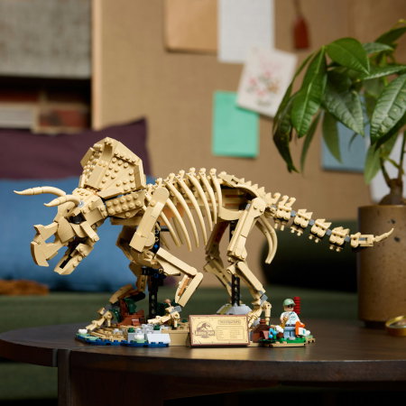 LEGO® Jurassic World - Fosile de dinozaur: Triceratops (77985), 1154 piese [5]