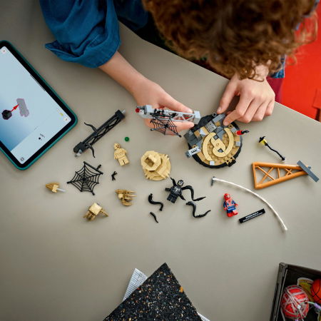 LEGO® Marvel Super Heroes - Batalie memorabila: Omul Paianjen vs Sandman (76334), 201 piese [7]