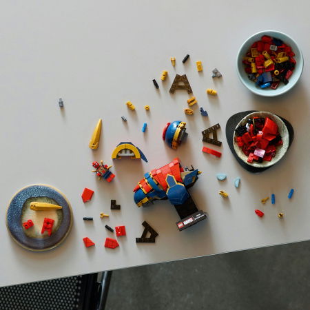 LEGO®  Marvel Super Heroes - Bustul lui Iron Spider-Man (76326), 379 piese [3]