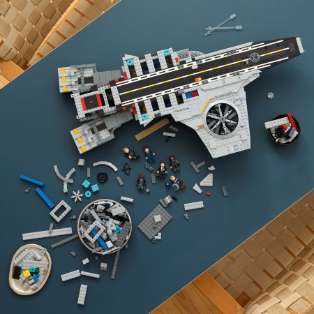 LEGO® Marvel Super Heroes - Portelicopter S.H.I.E.L.D. (76354), 3057 piese [4]