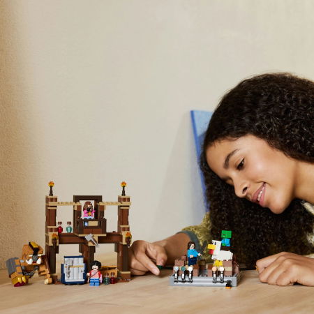 LEGO® Minecraft - Ring de lupta la conacul din padure (21272), 491 piesa [4]