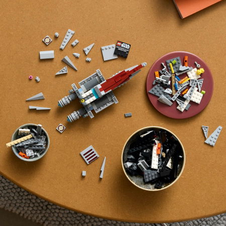  LEGO®  Star Wars - ACCLAMATOR-CLASS ASSAULT SHIP™ (75404), 450 piese [7]