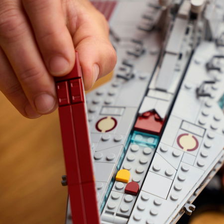 LEGO® Star Wars - Crucisatorul de atac din clasa Venator (75441), 643 piese [6]