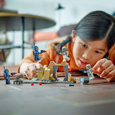  LEGO®  Star Wars - Pachet de lupta Ambuscada pe Mandalore™ (75373), 109 piese [4]