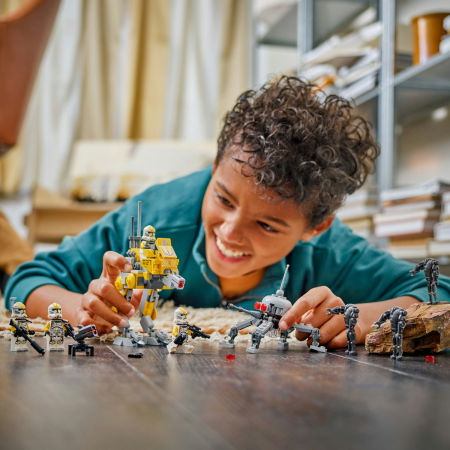 LEGO®  Star Wars - Pachet de lupta Soldati clona din unitatea stelara 327 (75431), 258 piese [4]