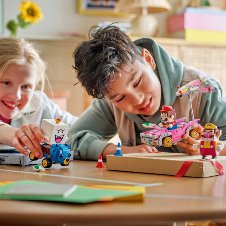 LEGO®  Super Mario - Mario Kart – Wario si King Boo (72038), 512 piese [4]