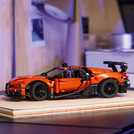 LEGO® Technic -  Hipermasina Bugatti Chiron Pur Sport (42222), 771 piese [5]