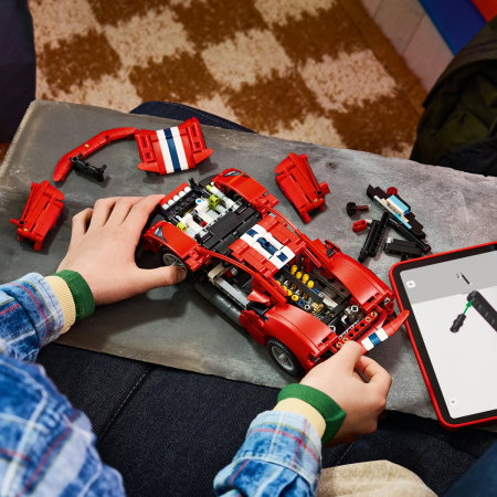 LEGO® Technic - Masina Ferrari 488 PISTA (42235), 882 piese [4]