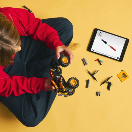 LEGO® Technic - Monster Jam™ DIGatron™ Pull-Back (42199), 218 piese [3]