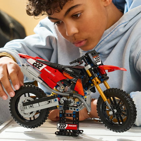 LEGO® Technic - Motocicleta Ducati Desmo450 MX, versiunea de uzina (42238), 457 piese [3]