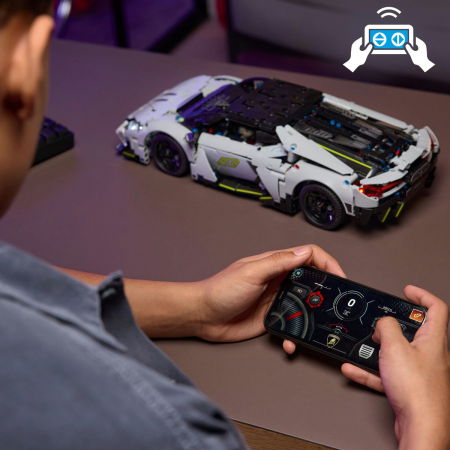 LEGO®  Technic - Supermasina sport Lamborghini Revuelto (42214), 1135 piese [7]