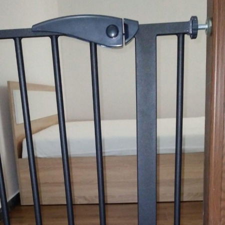 Poarta siguranta caini, pisici, copii, protectie scari si usi, dimensiune ajustabila, Empria, 76-80 cm, siguranta dubla, Negru [3]