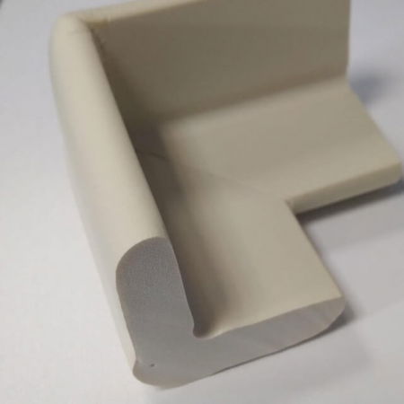 Set portocaliu 4 bucati mamut protectii colturi mobilier, 4x1.3x7 cm_Empria [4]
