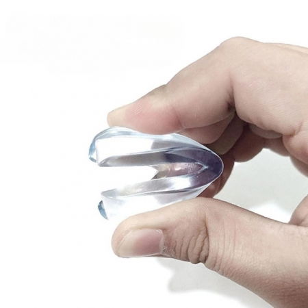 Set 4 protectii colturi, forma L, silicon transparent, 1.5x0.5x4.0 cm [3]