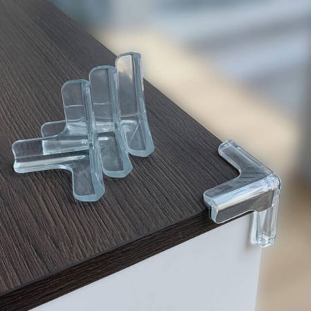 Protectie colturi mobila copii - Set 4 protectii colturi tridimensionale silicon transparent, 4.5x1.5x0.5 cm