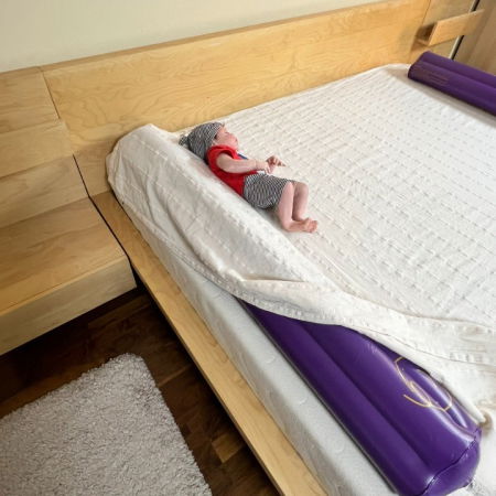 Aparatori laterale patut bebe - Set bumpere gonflabile protectie pat copii, Empria, 2 bucati, portabile, 120x20x15 cm