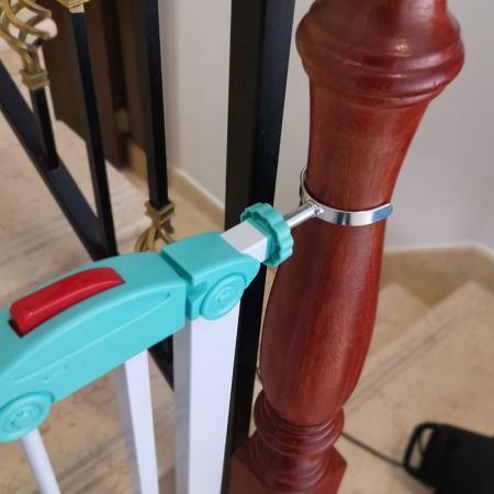 Adaptor poarta siguranta pentru balustrada [3]