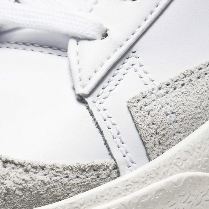 NIKE Blazer Mid '77 - CZ1055-100 [7]