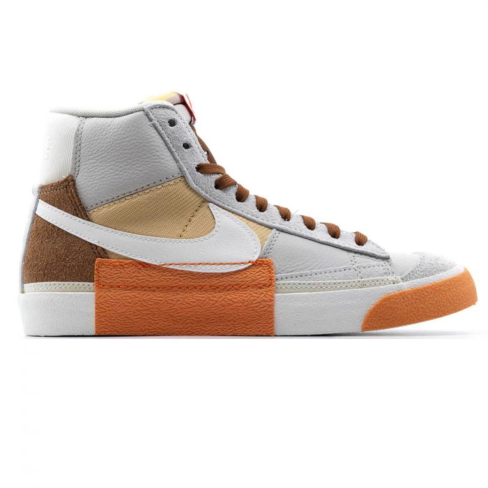 NIKE Blazer Mid '77 Pro Club - DQ7673-001 [1]