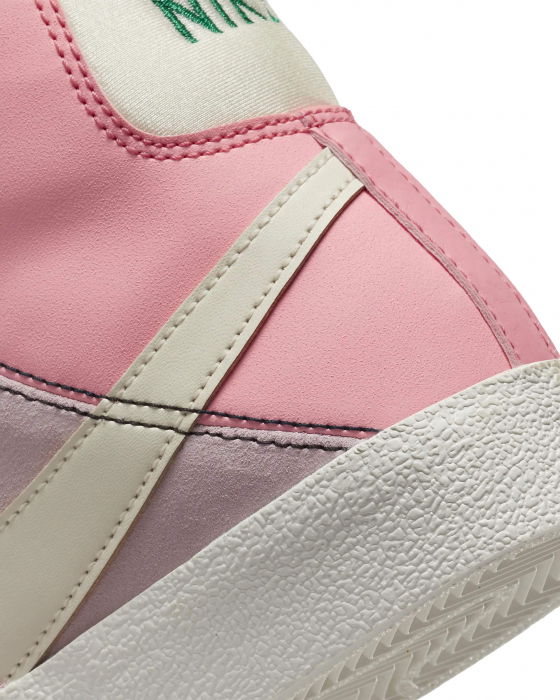 NIKE Blazer Mid '77 SE Dance - DQ0369-600 [8]