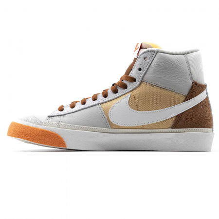 NIKE Blazer Mid '77 Pro Club - DQ7673-001 [1]