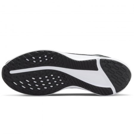 NIKE Quest 5 - DD0204-001 [4]