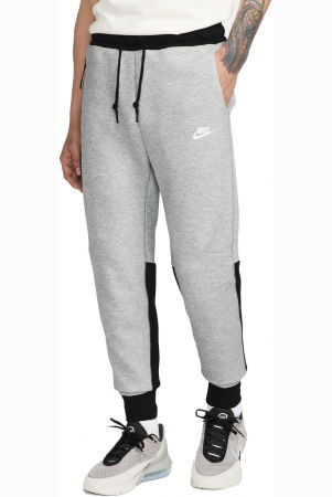 Pantaloni NIKE Tech Fleece - FB8002-064 [0]