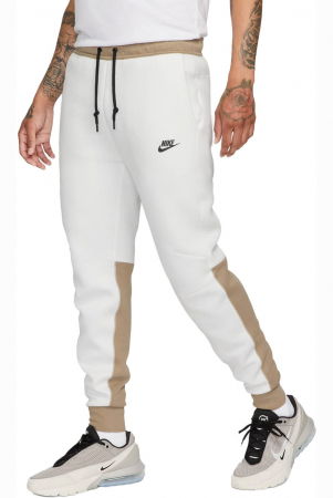 Pantaloni NIKE Tech Fleece - FB8002-121 [0]