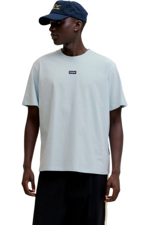 img-attr