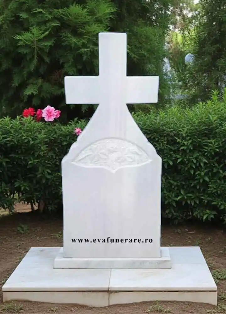 Monumente marmura - CRUCE MARMURA 004