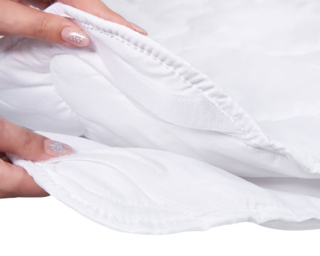 Textile cu Reducere - Pilota 4 Anotimpuri 150x200 dubla, HypoallergenicMed, medicinala si hipoalergenica, din microfibra, siliconizata si lavabila la 95 de grade, izolatie termica