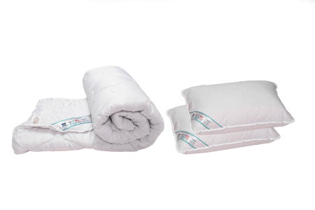 Textile cu Reducere - Set pilota 180x200 cm, 200g si 2 perne 50x70 cm HypoallergenicMed Somnart, microfibra matlasata