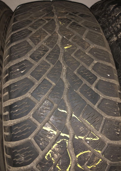 set 2 anvelope 185/65 R15 sh iarna Semperit 6mm cu garantie  [3]