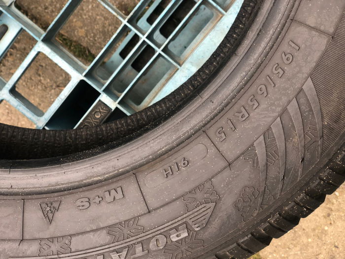 Anvelopa 195/65 R15 91H sh iarna Dunlop 7mm cu garantie [5]